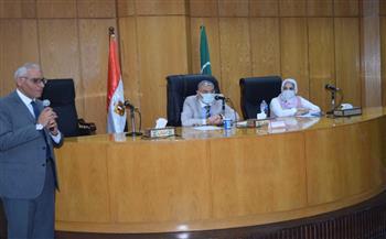 محافظ المنيا: دعم التكتلات الاقتصادية بقرى «حياة كريمة»