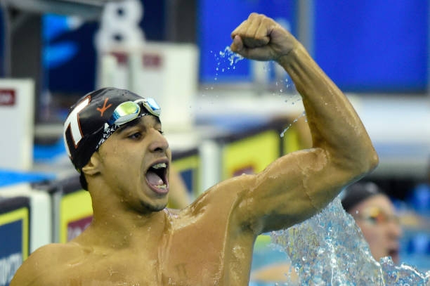 السباح يوسف رمضان يحطم الرقم القياسي.. ويتأهل لنصف نهائى الأولمبياد