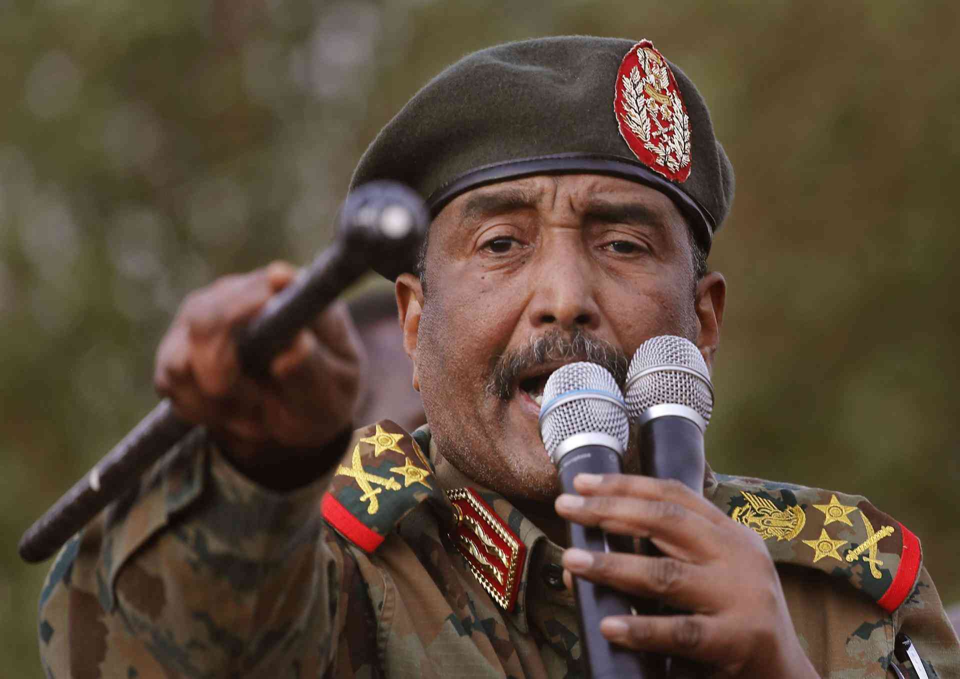 البرهان يؤكد حرص الخرطوم على توطيد التعاون بين السودان ورواندا