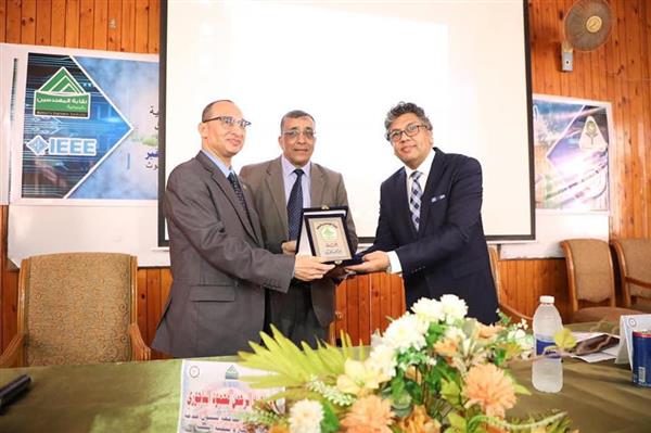 إنطلاق فعاليات المؤتمر الدولي الثانى للهندسة الإلكترونية بجامعة المنوفية