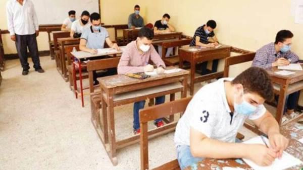 الثانوية العامة2021| صفحات الغش تنشر إجابات أحياء وإستاتيكا.. والتعليم تضبط