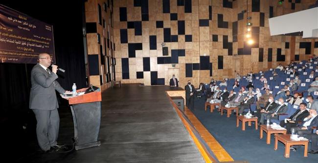 محافظ بني سويف يفتتح فعاليات المؤتمر العلمي للطلاب بهندسة جامعة النهضة