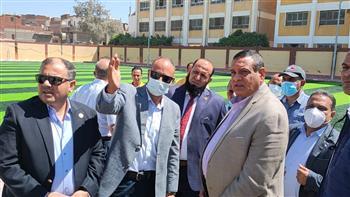 محافظ البحيرة يواصل جولته التفقدية بزيارة قرية زاوية صقر بمركز أبو المطامير