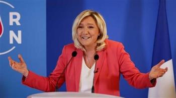   إعادة انتخاب مارين لوبان رئيسة لحزب «التجمع الوطنى» اليمينى بفرنسا