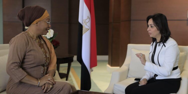 مايا مرسي تلتقي ووزيرة بوركينافاسو