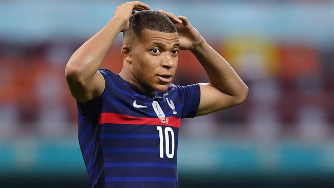 كأس الأمم الأوروبية.. 5 نجوم خذلوا منتخباتهم فى يورو 2020  