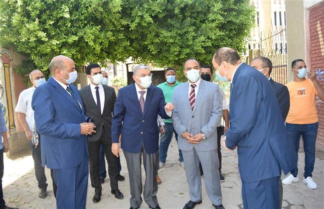 محافظ المنيا يتابع جاهزية اللجان لامتحانات الثانوية العامة