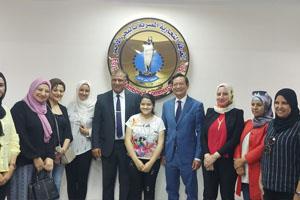 رئيس غرفة البحر الأحمر يستقبل السفير الفيتنامي ويبحثان فرص التعاون المشترك