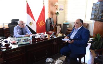   محافظ بورسعيد يستقبل رئيس مجلس إدارة شركة جوباص للنقل البرى بين المحافظات