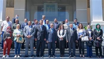 محافظ الإسكندرية يستقبل أعضاء لجنة الإعلام والثقافة والآثار بالبرلمان