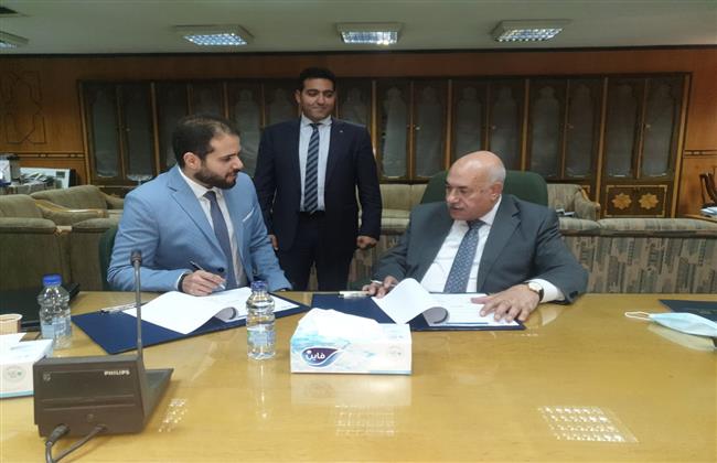 «شباب الأعمال» توقع بروتوكولين تعاون مع القابضة للغزل والنسيج والملابس الجاهزة
