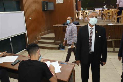 الخميس.. ختام امتحانات الفصل الدراسي الثانى بجامعة جنوب الوادى