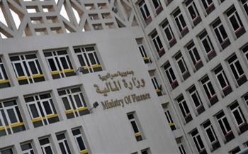«الغتوري» يوافق على تأجيل قرار إلغاء التفويضات للمستخلصين لمدة شهر