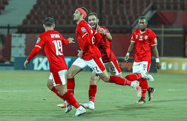 الأهلي يقتنص فوزًا ثمينًا من أنياب المقاولون العرب فى الدورى