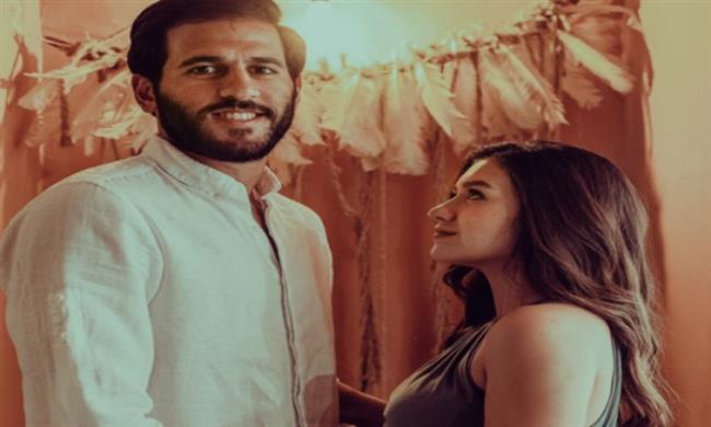 مروان محسن لـ زوجته: «بحبك أوى يا أم نايلة يا أصيلة»