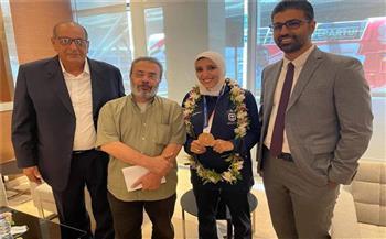الأهلى يستقبل جيانا فاروق فى مطار القاهرة