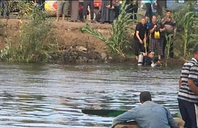 غرق 7 مواطنين انقلب بهم تروسيكل بإحدى ترع المنيا