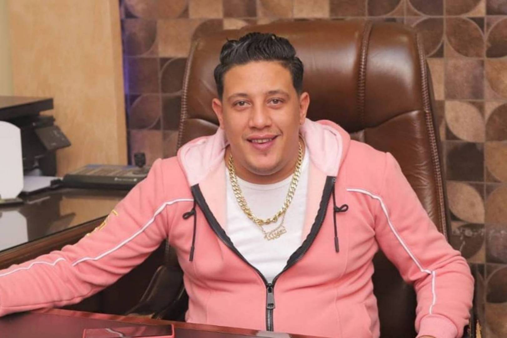 للسيدات فقط.. «حمو بيكا» يضع شرطًا لحفل الساحل