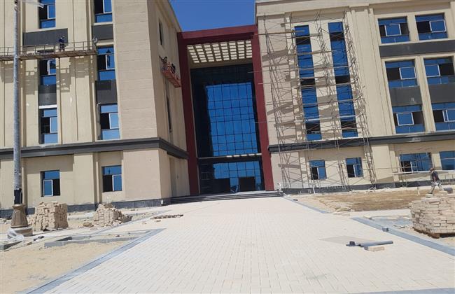 رئيس الجهاز: بدء الدراسة بـ8 كليات بجامعة المنصورة الجديدة