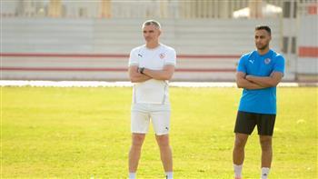 كارتيرون يحفز الزمالك بعد سقوط الأهلى