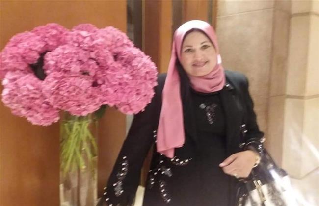 تكريم د. رباب مبارك أول عميده لكلية طب الأسنان بجامعة المنوفية
