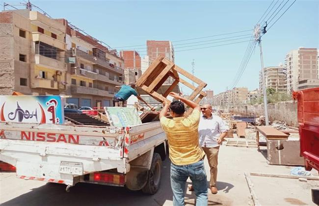 رفع ٥٧٩ حالة إشغال طريق بمركزي دمنهور ورشيد