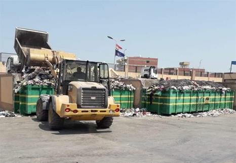 رفع ٧٠٠ طن قمامة ومخلفات بنطاق مركز ومدينة دمنهور