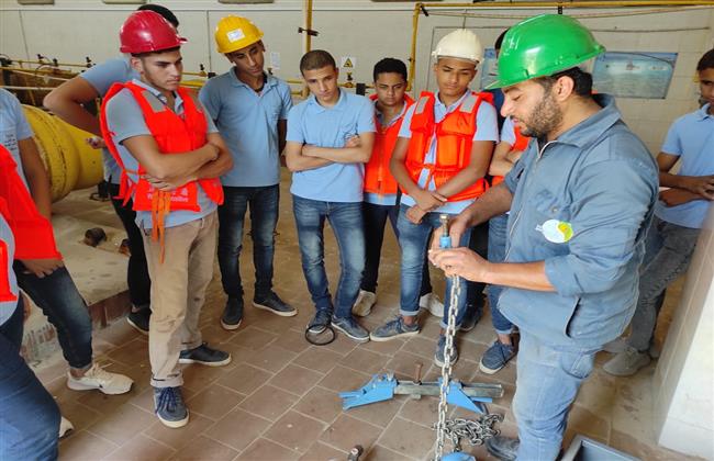 إستمرار فعاليات التدريب الصيفي لطلبة المدرسة الثانوية الفنية لمياه الشرب بالمنوفية