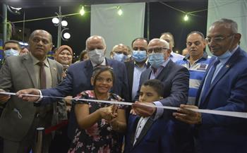   محافظ بورسعيد يفتتح مستشفى المعلمين بحى المناخ