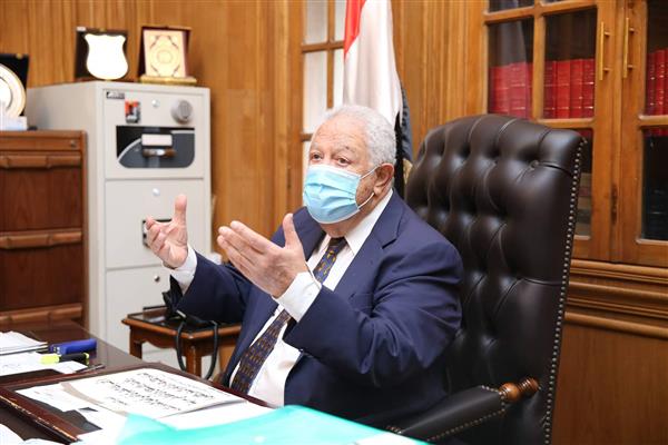 نقيب المحامين للأعضاء الجدد: الأمل فيكم للعودة بالمحاماة لما كانت عليه