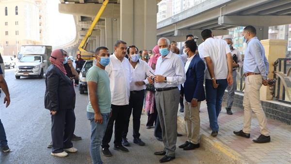 محافظ الجيزة يتفقد محور أنور السادات