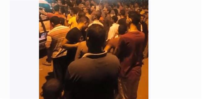 «الفرح تحول لجنازة».. الآلاف يشيعون جثماني عروسين البحيرة
