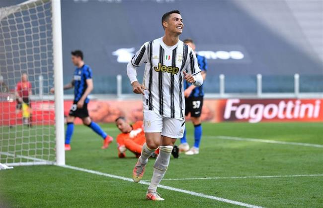 رونالدو يرد برسالة نارية على شائعات مستقبله