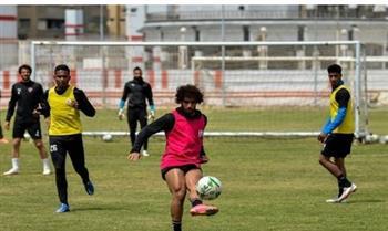 تدريبات تأهيلية لعبدالله جمعة على هامش مران الزمالك 