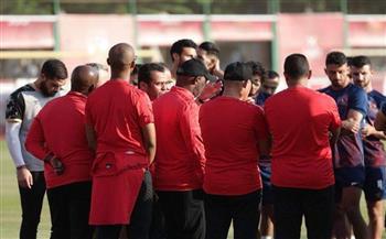 موسيماني يجتمع بلاعبي الأهلي ​قبل انطلاق التدريبات