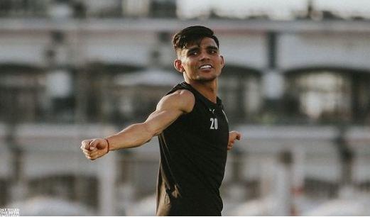  كارتيرون يجتمع بأشرف بن شرقي على هامش مران الزمالك
