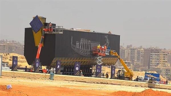 وزير الآثار: نقل مركب الملك خوفو الأول تمت بنجاح باهر