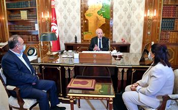   الرئيس التونسى يوجه بسرعة صرف المساعدات لمحدودى الدخل