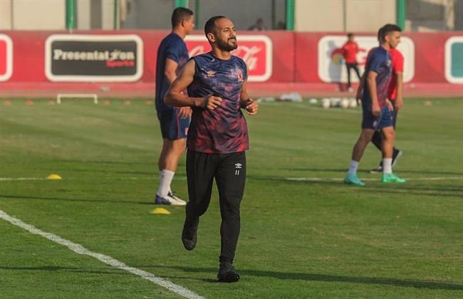 وليد سليمان يؤدي تدريبات تأهيلية في التتش