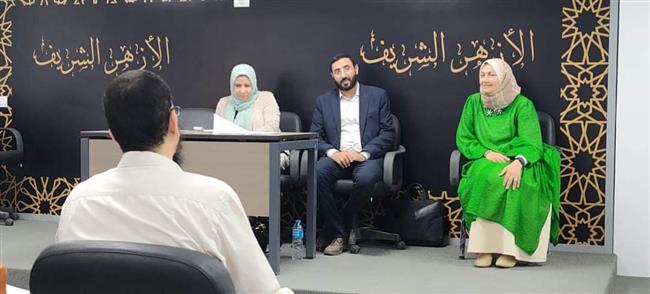 «الصعيدي»: الاهتمام بالرعاية النفسية للوافدين يأتي على رأس أولوياتنا 