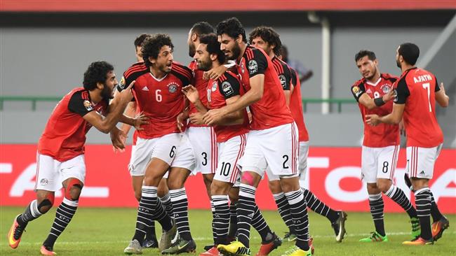 محترفين مصر يستعدون لمواجهة أنجولا بتدريبًا وحيدًا