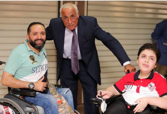 "لبيب" يجتمع بجماهير الزمالك من ذوي الهمم لحل مشكلة حضورهم للمباريات