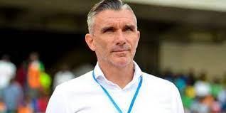 "كارتيرون" يُعلن قائمة الزمالك استعدادًا لمواجهة الإنتاج الحربي