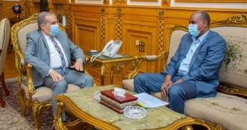   وزير الإنتاج الحربى يستقبل وفد "منظومة الصناعات الدفاعية السودانية" 