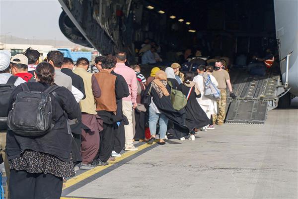 القوات الألمانية تواصل عمليات الإجلاء فى كابول