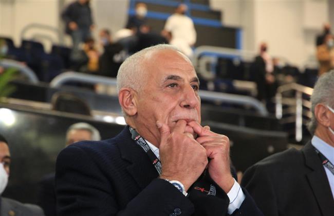 لبيب يكشف عن موقف الزمالك بالاحتفال بدرع الدورى