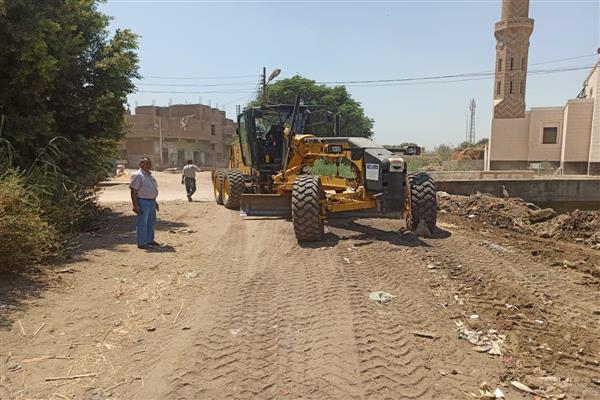 حملات إزالة لبناء مخالف ورفع اشغالات ببنى سويف