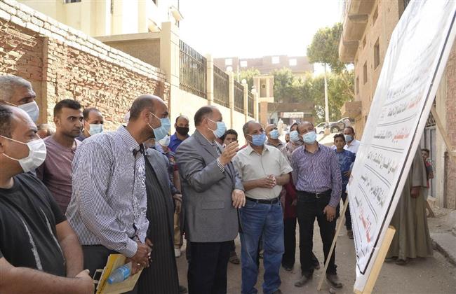 محافظ أسيوط يوجه بسرعة تنفيذ مشروع الصرف الصحي بالقرى