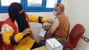استمرار تطعيم العاملين بـ«لقاح كورنا» فى ديوان عام المنيا