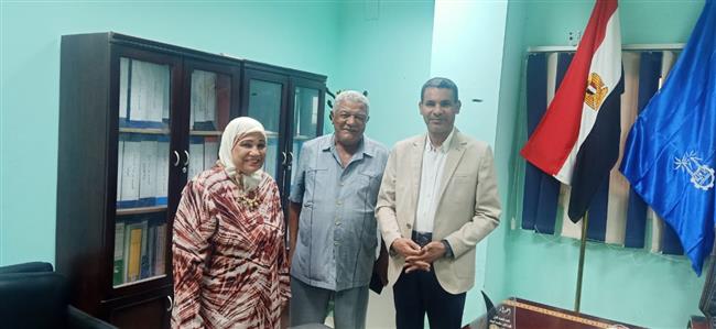 عميد  طب أسوان يبحث استعدادات المعهد الفني الصحي لعام الجامعي الجديد